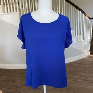 Pleione Hi-Lo Blouse